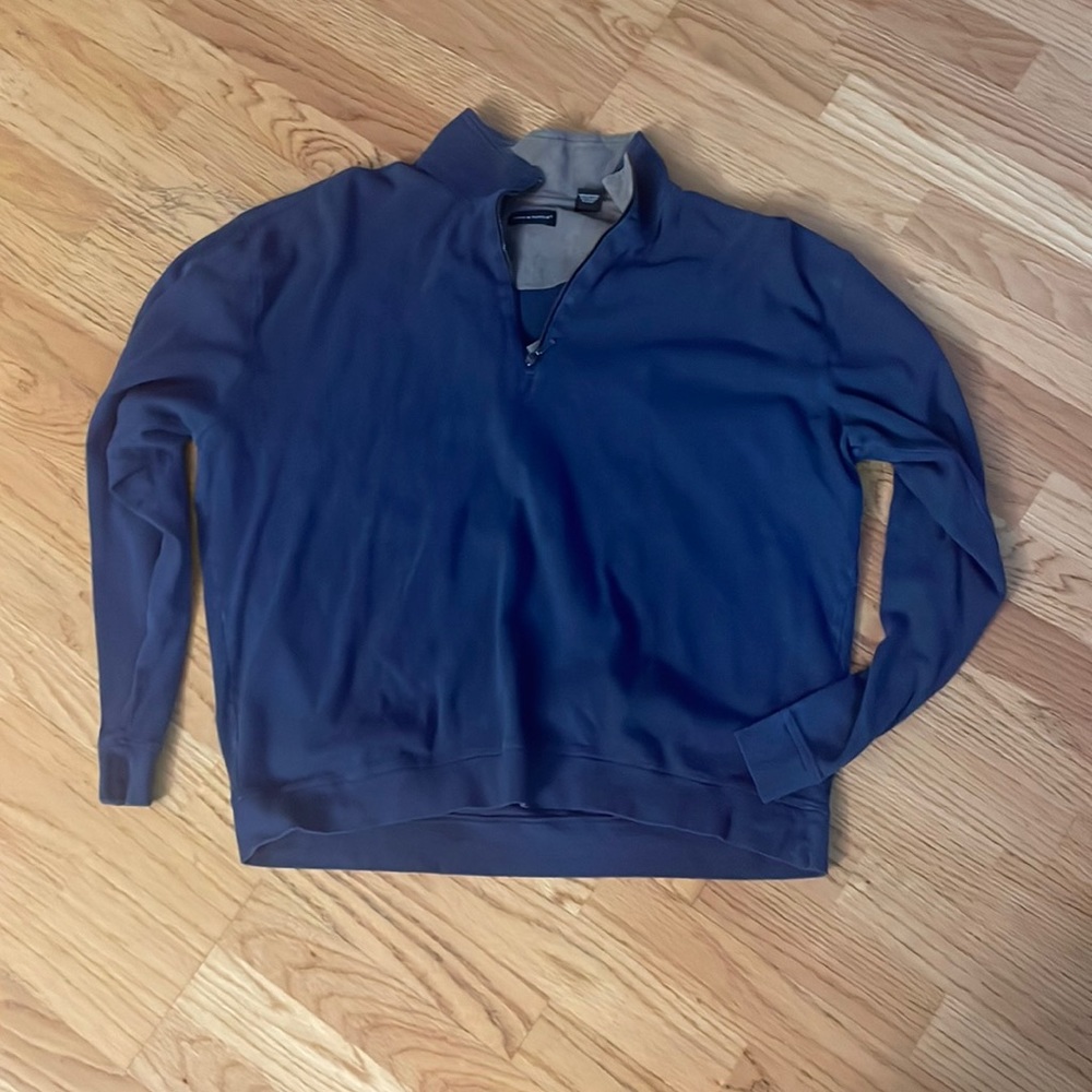 Never Worn Men’s Quarter Zip